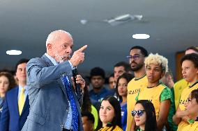 Brazilian President Luiz Inácio Lula Da Silva Receives Paralympic And Olympic Athletes