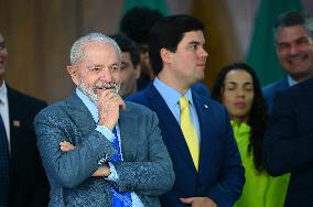 Brazilian President Luiz Inácio Lula Da Silva Receives Paralympic And Olympic Athletes