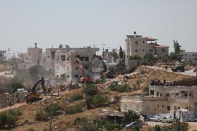 Israeli Forces Demolish A Palestinian House - Hebron