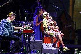 Dee Dee Bridgewater Performs At The Pistoia Blues