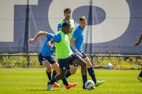 FC Porto training