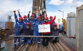 (FOCUS) CHINA-XIZANG-NAM CO-MULTINATIONAL RESEARCHERS-CORE DRILLING PROJECT (CN)