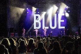 Blue performs At The Pistoia Blues