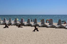 Tetrapods on Chonomorsk beaches