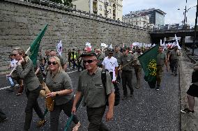 State Forests Rangers Rally Against Proposed Restriction On Logging.