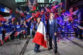 The flag bearers for the Paris 2024 Olympic and Paralympic Games in Paris FA