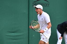 Wimbledon - Theo Papamalis Juniors Quarter-Final