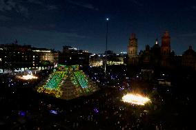 Replica Of The Pyramid Of Chichén Itzá And Videomapping In The Zócalo Of Mexico City