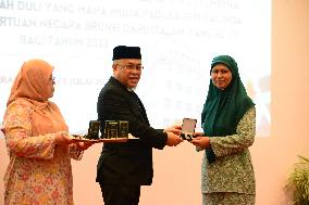 BRUNEI-BANDAR SERI BEGAWAN-LONG SERVICE MEDALS