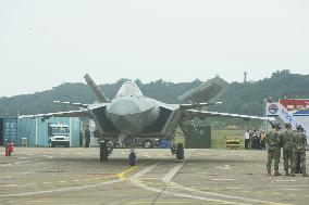 J-20 Stealth Fighter