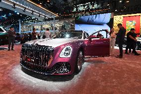 Hongqi Car Displayed at 21st Changchun International Automobile Expo