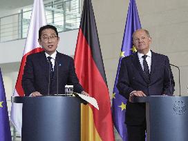 Kishida-Scholz talks in Berlin