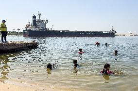 Revenues Of Suez Canal Drop By 57.2 pct - Egypt