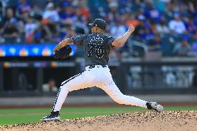 MLB Colorado Rockies Vs. New York Mets