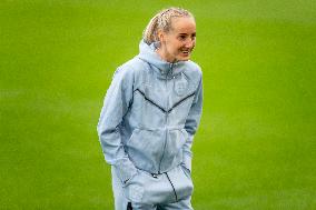 England v Republic of Ireland - UEFA Women's EURO 2025 Qualifier