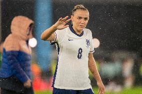 England v Republic of Ireland - UEFA Women's EURO 2025 Qualifier