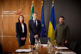 Zelensky Meets Taoiseach In Shannon - Ireland