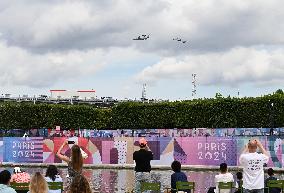 Patrouille de France over Paris on Bastille Day Parade