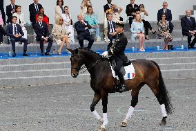 (SP)FRANCE-PARIS-OLYMPIC GAMES-TORCH