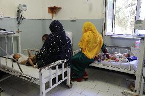 AFGHANISTAN-KHOST-HEALTH-MEASLES