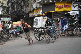 Daily Life In Kolkata