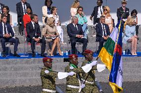 Bastille Day Military Parade : Troops - Paris