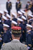 Bastille Day Military Parade : Troops - Paris