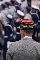 Bastille Day Military Parade : Troops - Paris