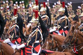 Bastille Day Military Parade : Troops - Paris