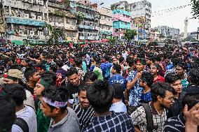 Students Protest Job Quotas in Bangladesh