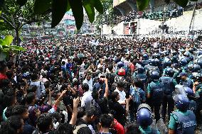 Hundreds Of Students March Towards The President House In Dhaka.