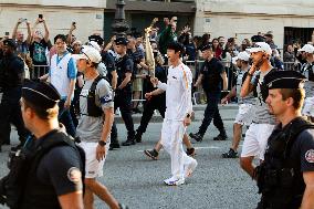 Kim Seok-jin with The Olympic torch - Paris