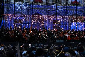 (SP)FRANCE-PARIS-OLYMPIC GAMES-TORCH RELAY