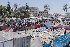 Dozens Killed In Israeli Strike Targeting Hamas Military Chief - Gaza