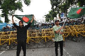 Hundreds Of Students March Towards The President House In Dhaka.