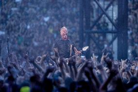 Metallica Performs - Madrid