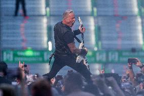 Metallica Performs - Madrid