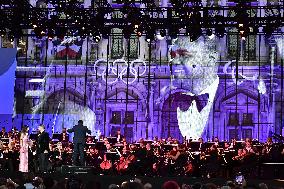 Concert For Olympic Flame Arrival At City Hall - Paris