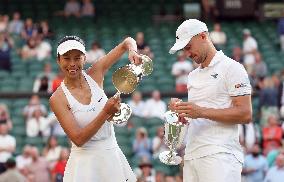 (SP)BRITAIN-LONDON-TENNIS-WIMBLEDON-MIXED DOUBLES-FINAL