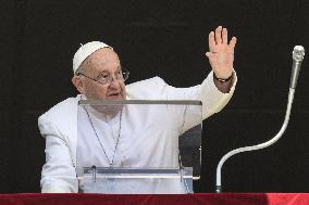 Pope Francis Leads The Angelus Prayer - Vatican