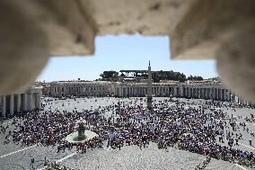 Pope Francis Leads The Angelus Prayer - Vatican