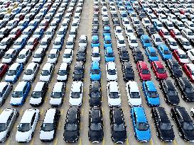 Vehicles Export at Lianyungang Port