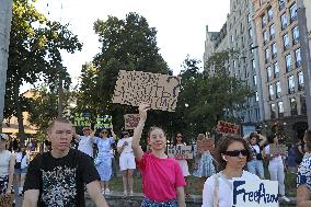 Dont Be Silent! Captivity Kills! rally in Kyiv