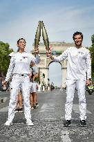 Paris 2024 - Olympic Flame At The Arc De Triomphe - Paris