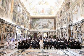 Pope Francis Holds An Audience - Vatican