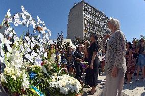 Vinnytsia pays tribute to victims of Russian missile strikes on July 14, 2022