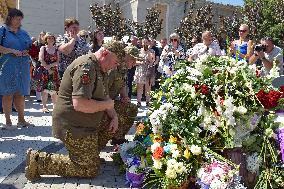 Vinnytsia pays tribute to victims of Russian missile strikes on July 14, 2022