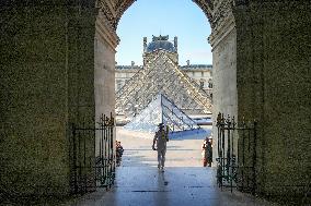 Olympic Flame in Paris - Day One