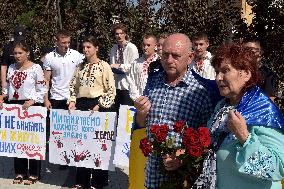 Vinnytsia pays tribute to victims of Russian missile strikes on July 14, 2022