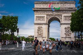 (SP)FRANCE-PARIS-OLYMPIC GAMES-TORCH RELAY